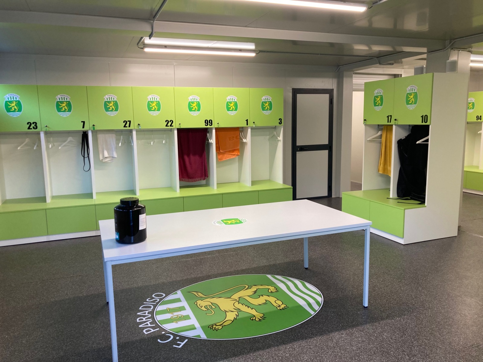 FC-Paradiso_spogliatoi-prefabbricati5