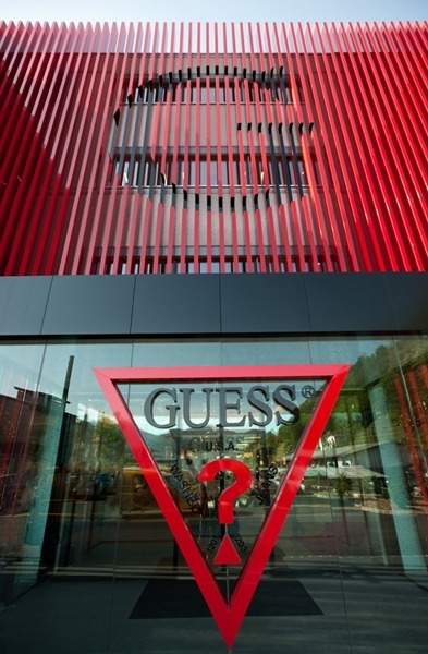 Guess-Europe_6